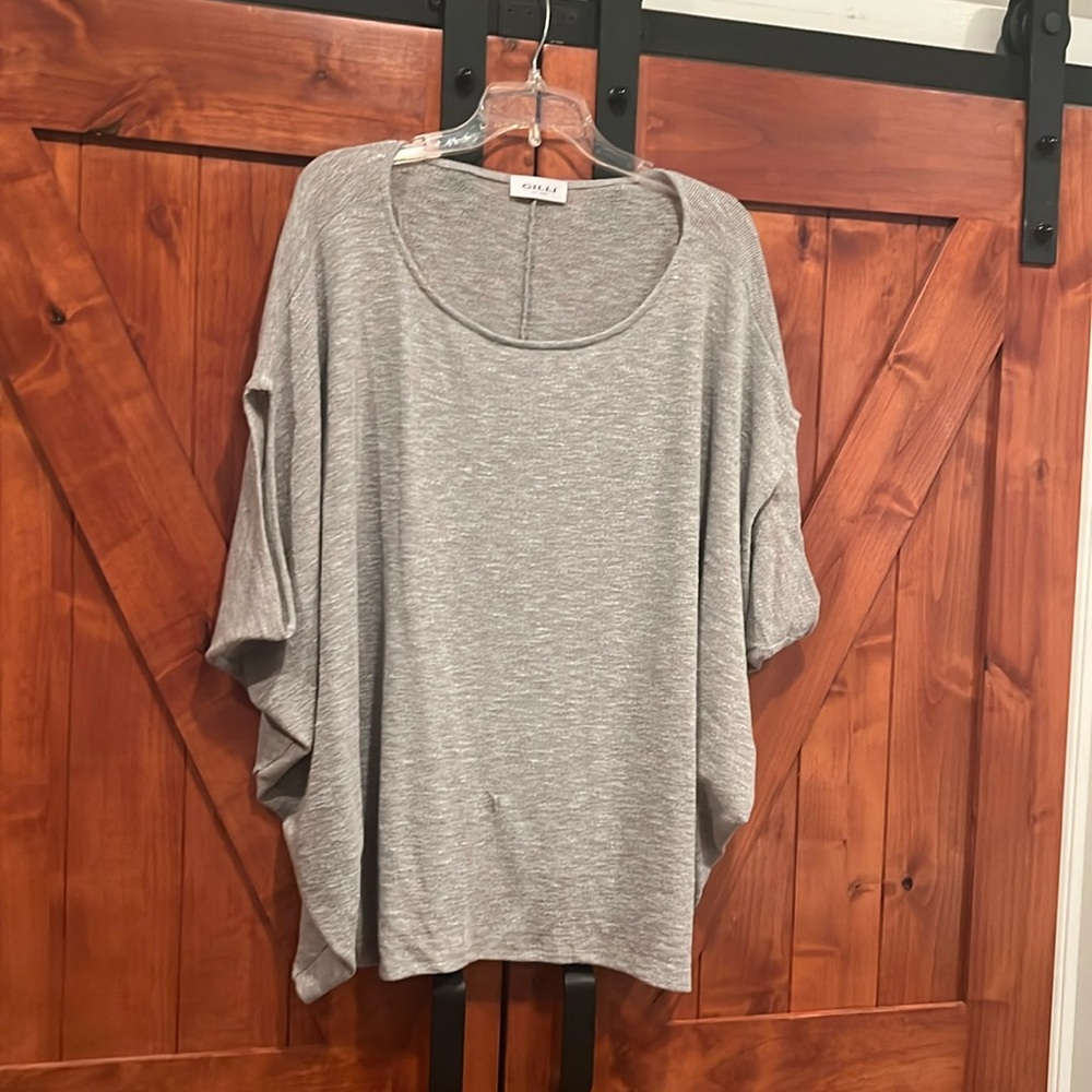 Oversized batwing short sleeve sweater light gray